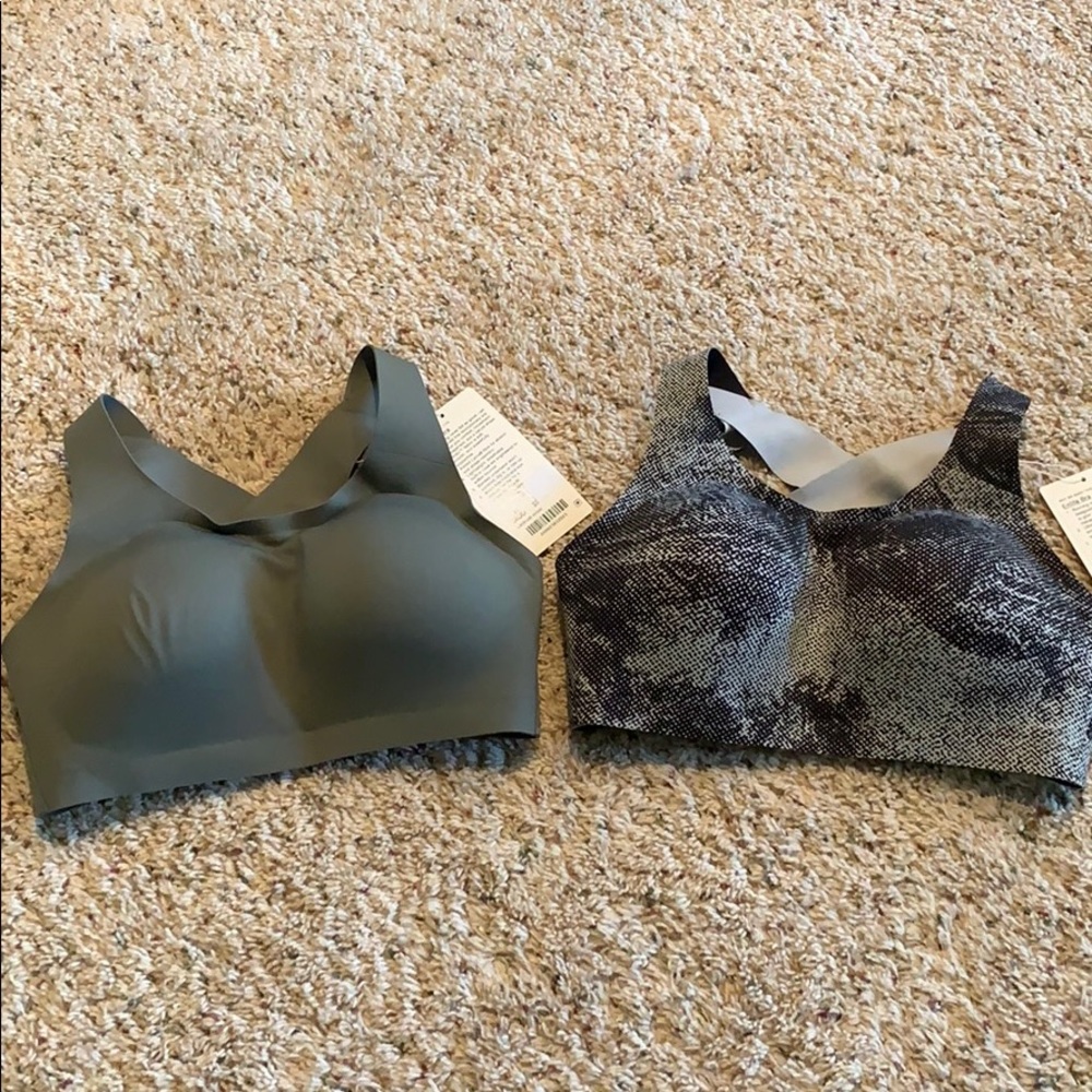 NWT Set of 2 Lululemon Enlite Sports Bra 34DD